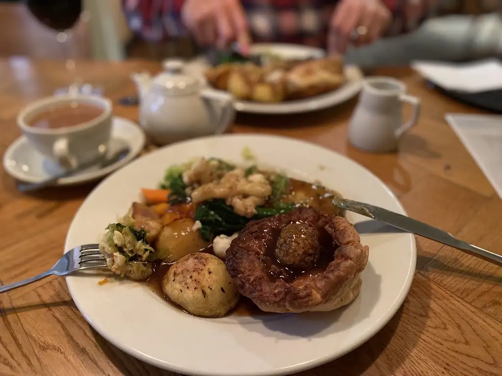 Richard Mason_The Three Crowns_Devizes_review