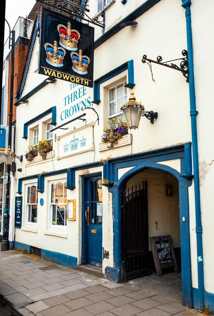 The Three Crowns restaurant in Devizes