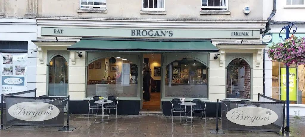 Brogans restaurant à Devizes