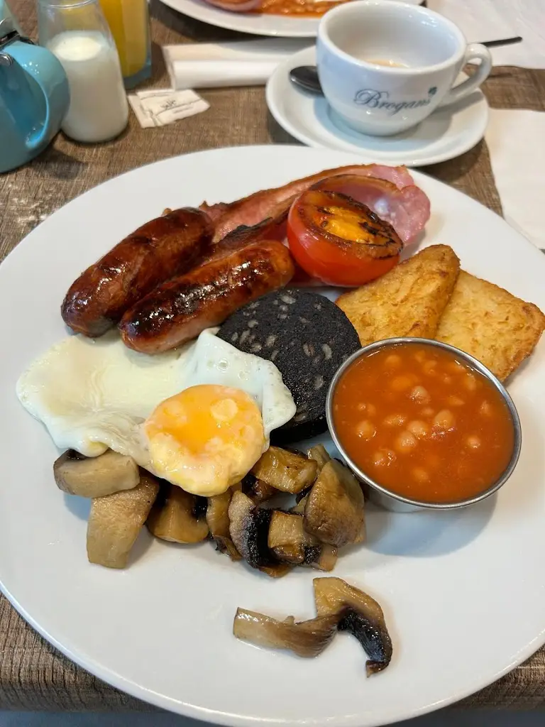 Brogans_Devizes_slider_image_3