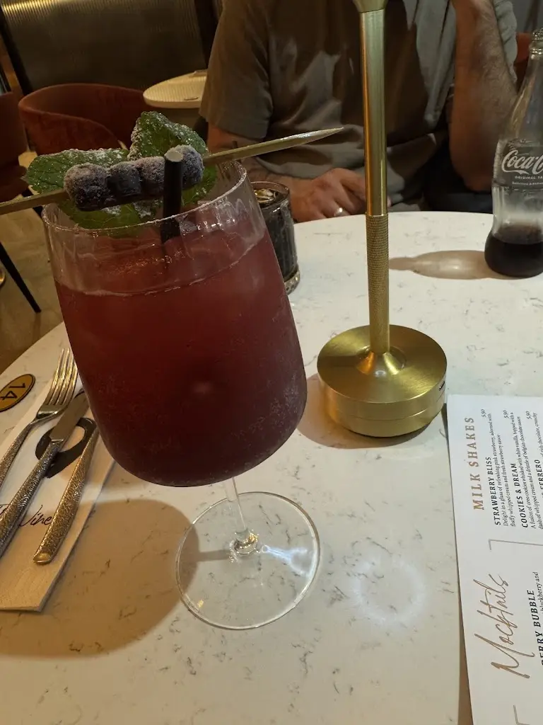 Menü_The Nines_Derby_Bild_2