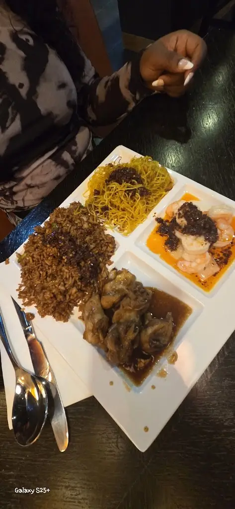 Esther Ikwuagwu_COSMO All You Can Eat World Buffet Restaurant | Derby_Derby_review