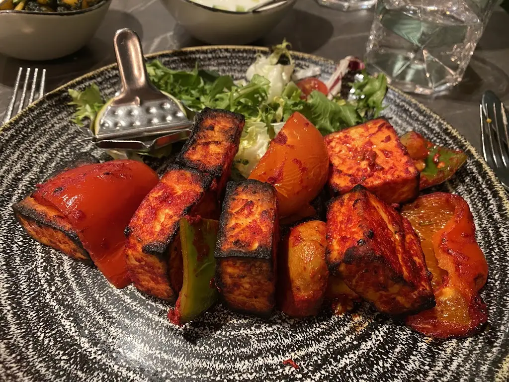 Hattie Catsitter_The Spice Lounge_Derby_review