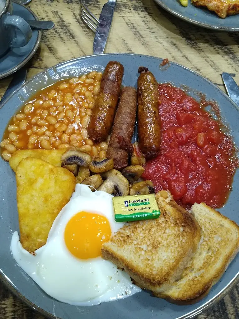 Menu_Coco is here_Arnold_image_3