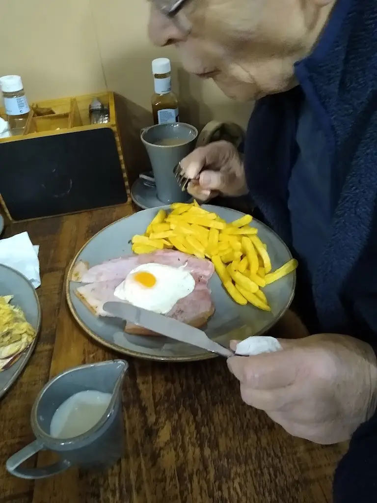 Menu_Coco is here_Arnold_image_8