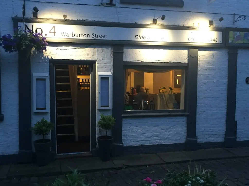 No 4 Dine & Wine restaurant in Didsbury