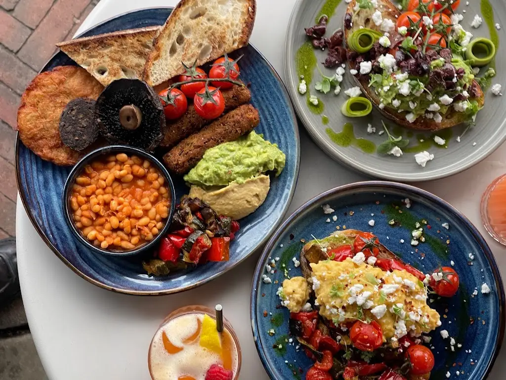 SANTÉ Didsbury_Didsbury_slider_image_3