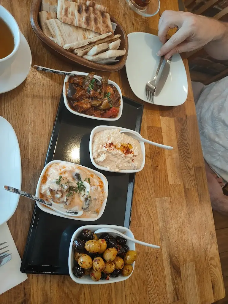 Menu_Zigana_Didcot_image_6