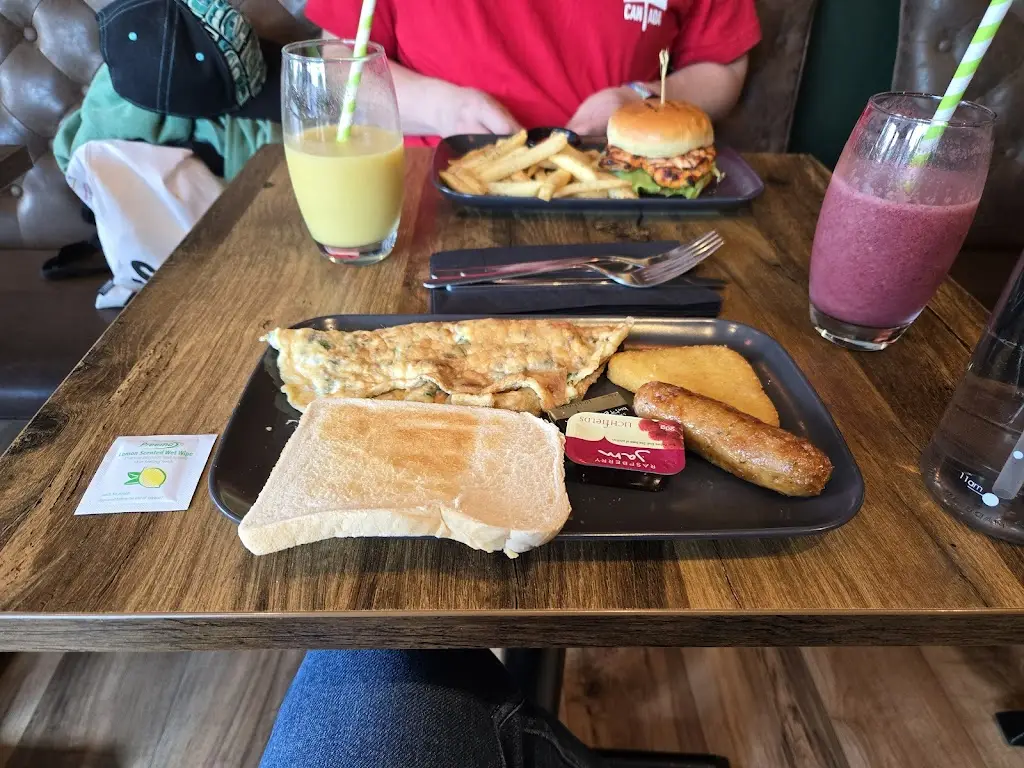 Alison Elliot_Snack@Teas_Didcot_review