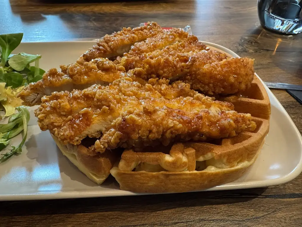 Mark Elliot_Snack@Teas_Didcot_review