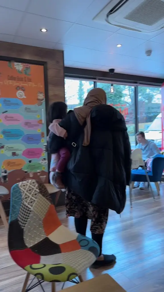 Snack@Teas_Didcot_slider_image_2