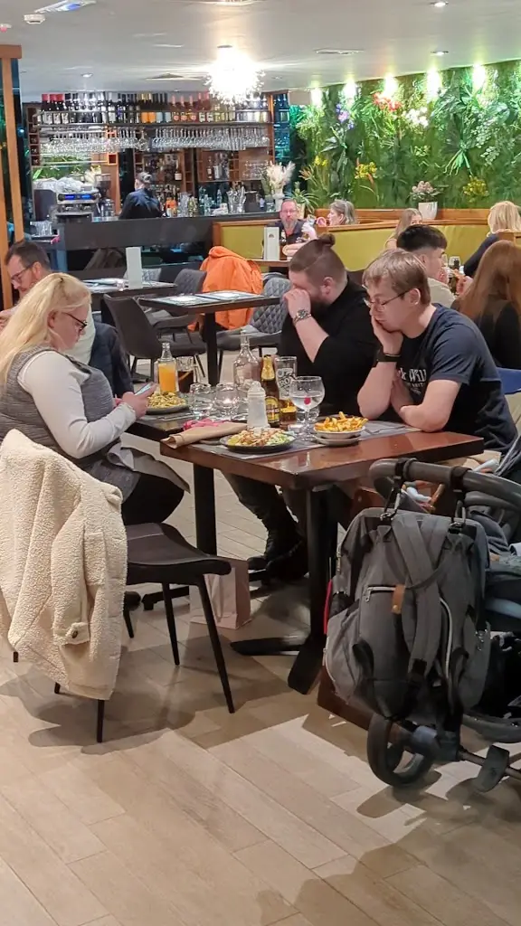 Saporii Italian_Didcot_slider_image_2