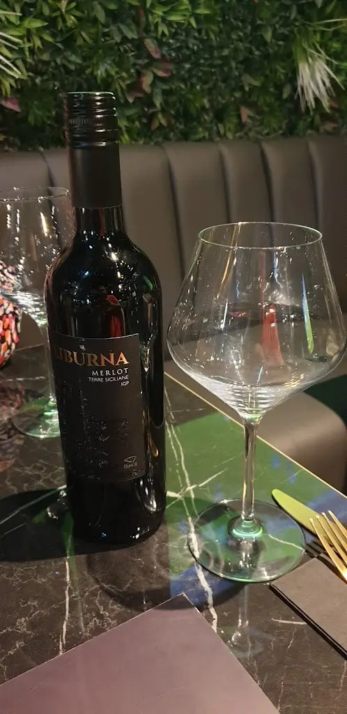 Menu_Burger & Pizza Rooms_Dinnington_image_8