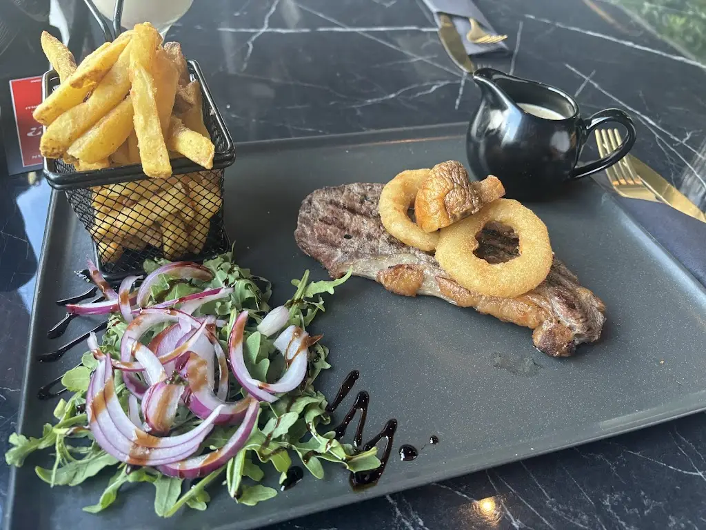 Burger & Pizza Rooms_Dinnington_slider_image_3