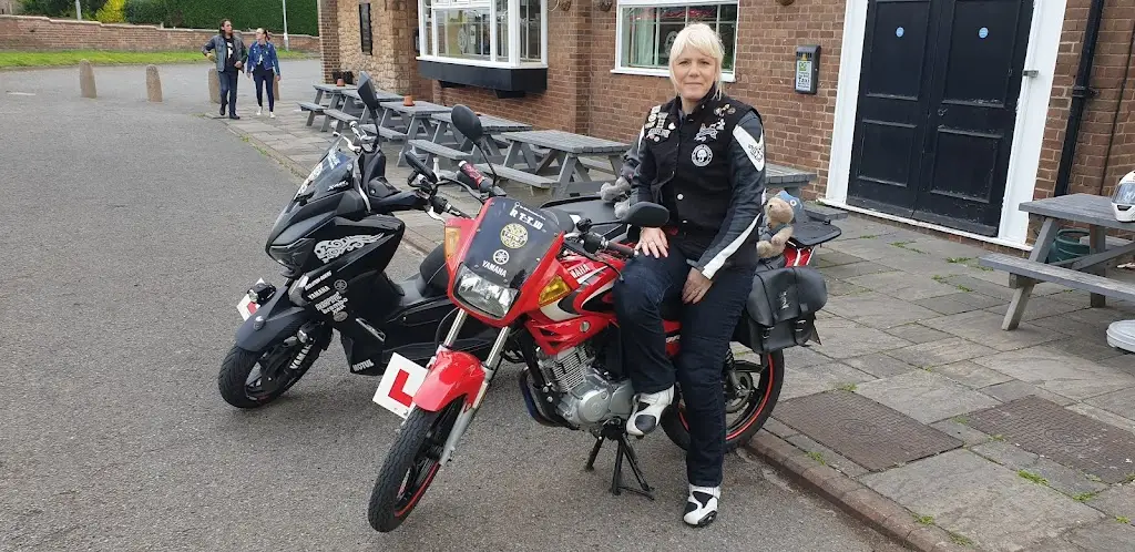 Lydia Holmes_Major Oak_Arnold_review