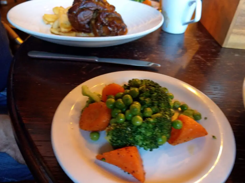 Menu_The George Evelyn_Ditton Hill_image_7