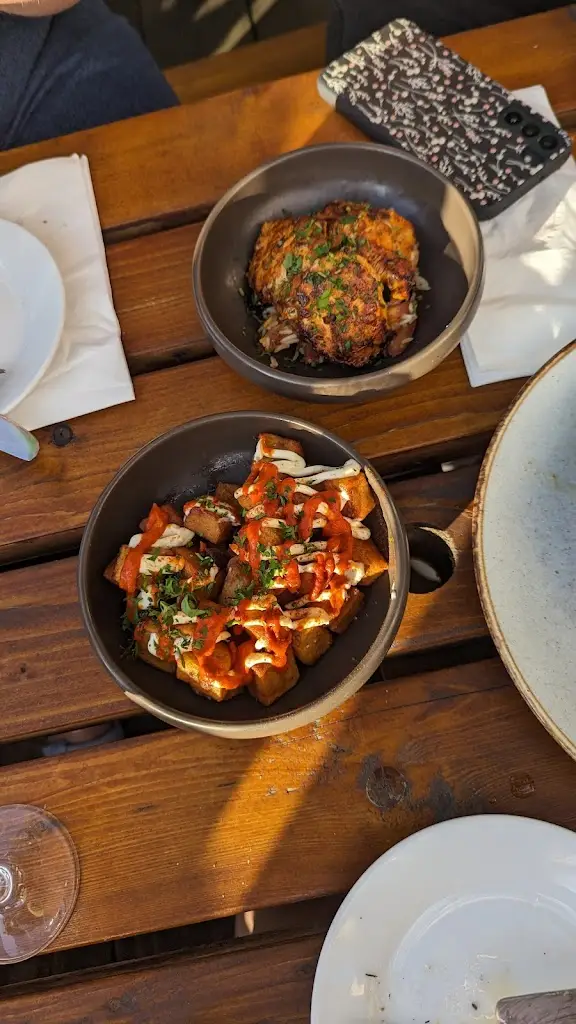 Menu_Hideaway_Ditton Hill_image_8