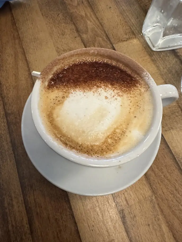 Meera “miimii” Patel_Hideaway_Ditton Hill_review