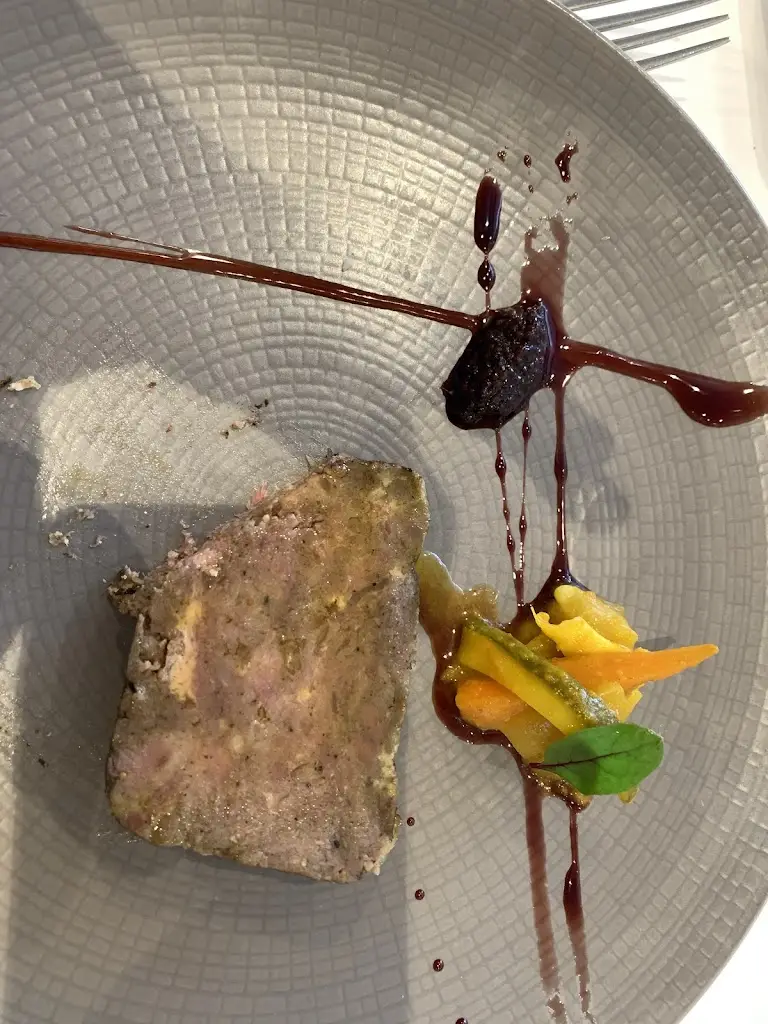 Menu_The French Table_Ditton Hill_immagine_5