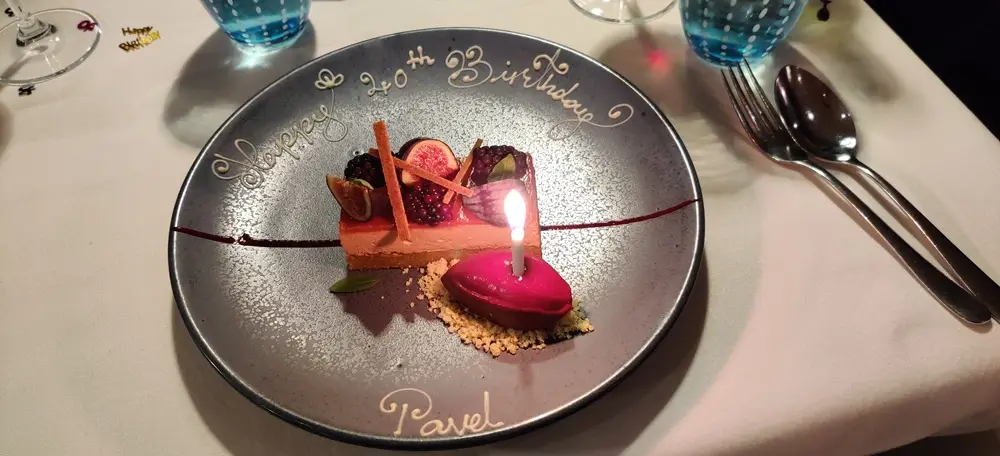 Menu_The French Table_Ditton Hill_immagine_7