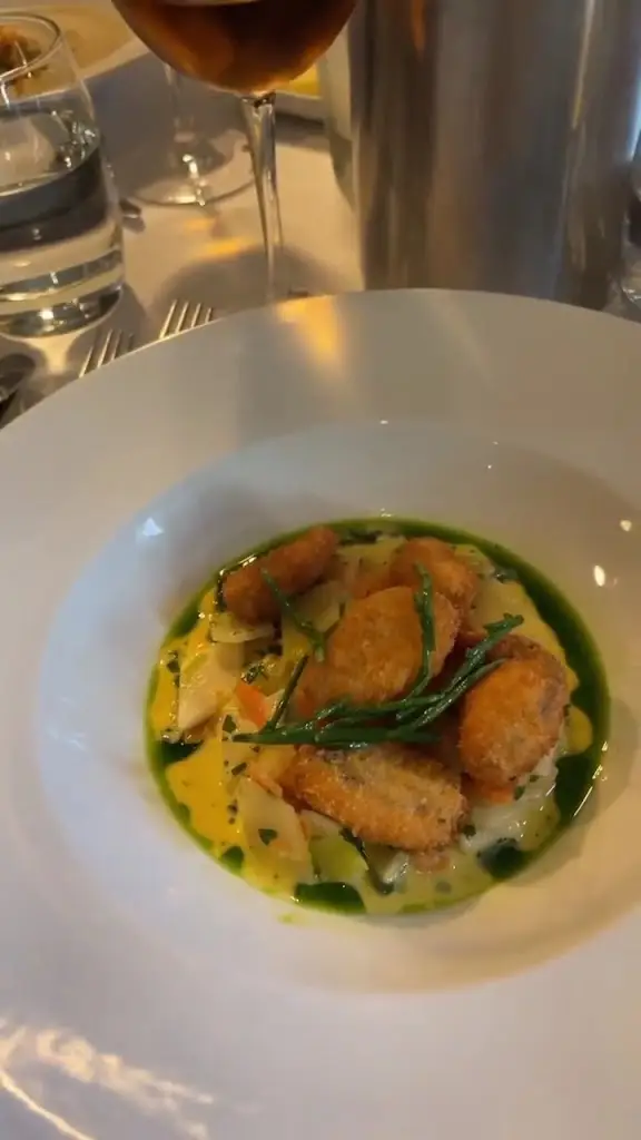 The French Table_Ditton Hill_slider_image_2