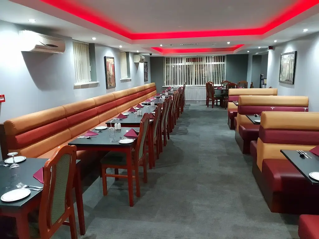 Curry Mahal Restaurant_Dodworth_slider_image_2
