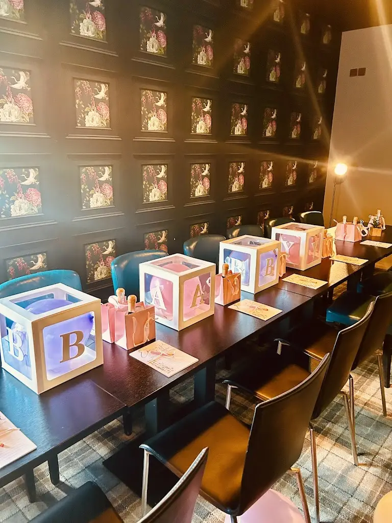 The Pavilion Bar And Restaurant restaurant in Donisthorpe