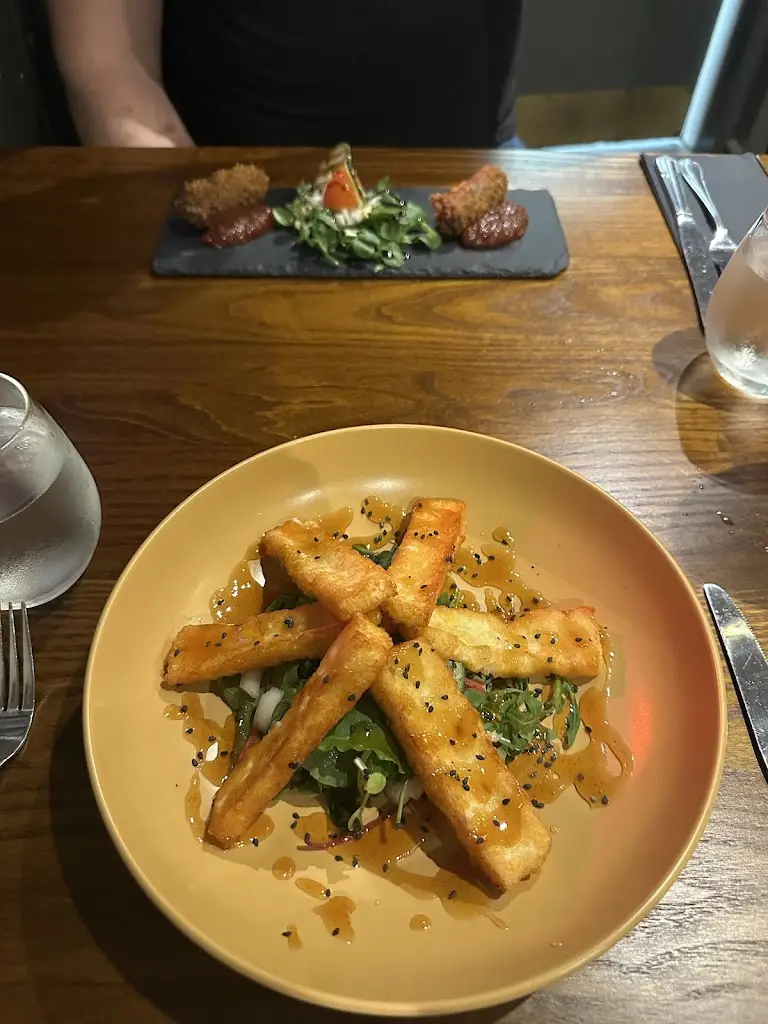 Katie Bailey_The Halfway House_Donisthorpe_review