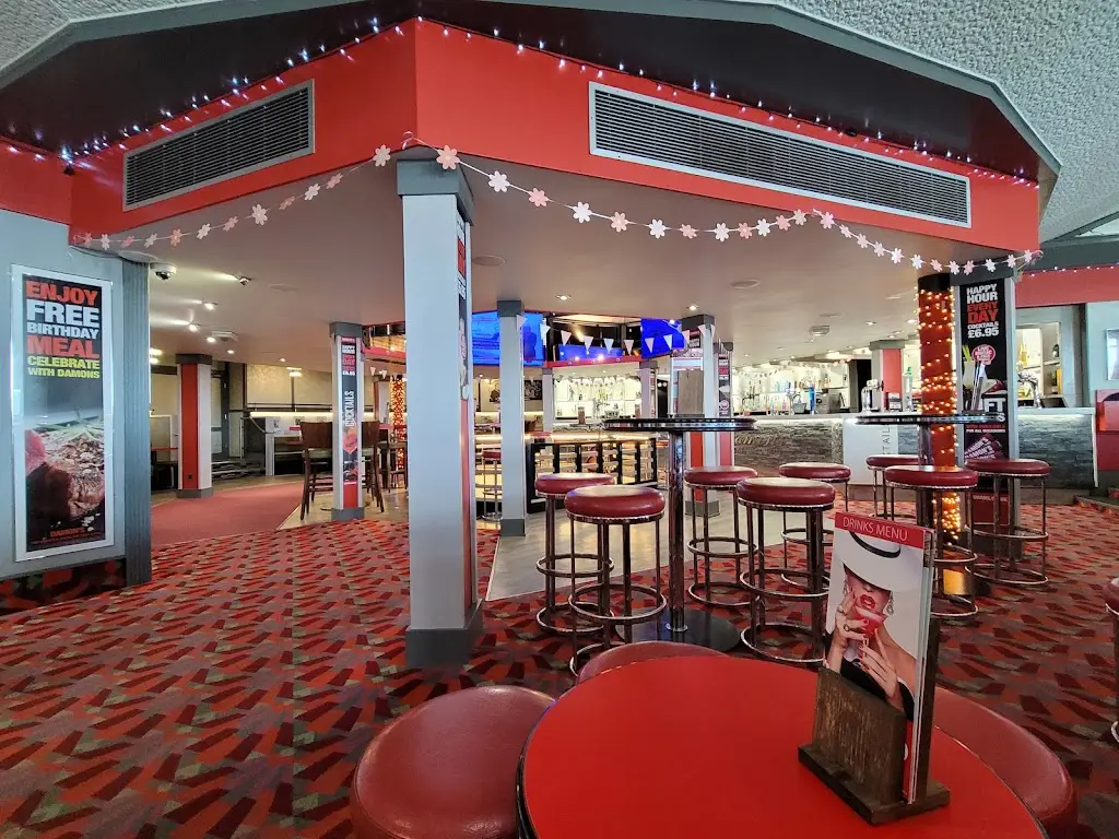 Damon's Restaurant_Doddington_slider_image_1