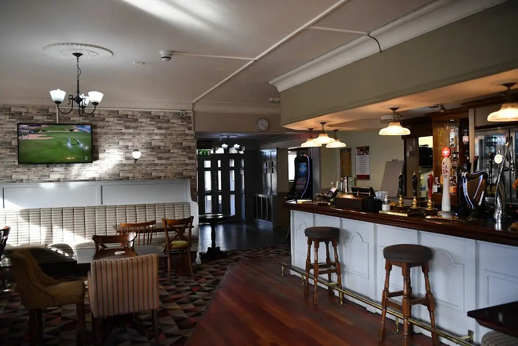 Eagle_Arnold_slider_image_3