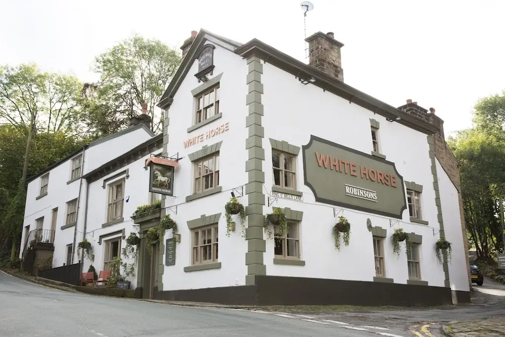 White Horse, Disley_Disley_slider_image_3