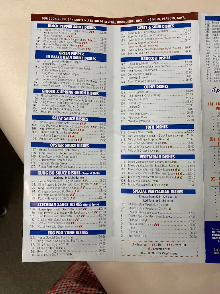 Menu_Golden kitchen_Disley_image_2