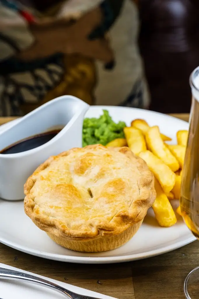 Menu_The Crown Hawk Green_Disley_image_7