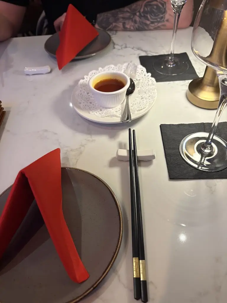 Georgia Morgan_Mr Chong Chinese Restaurant_Disley_review