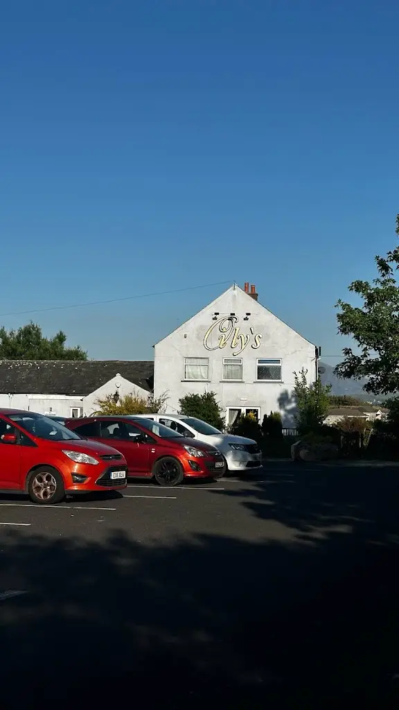 Jamie Titchener_Oilys_Distington_review