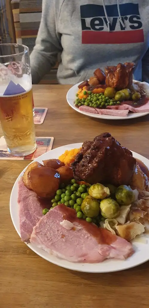 PHILIP BAKER_The Gaslight Cocktail Bar_Distington_review