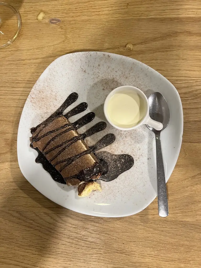 Thomas Lewis_Dolce Vita_Dewsbury_review