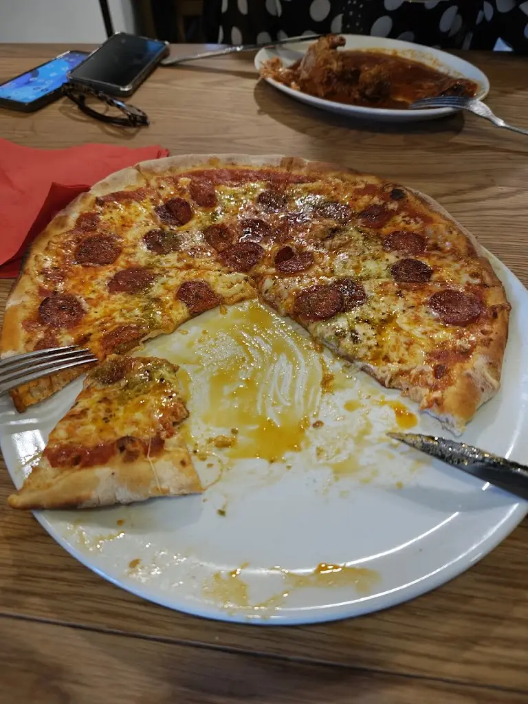 Dolce Vita_Dewsbury_slider_image_3