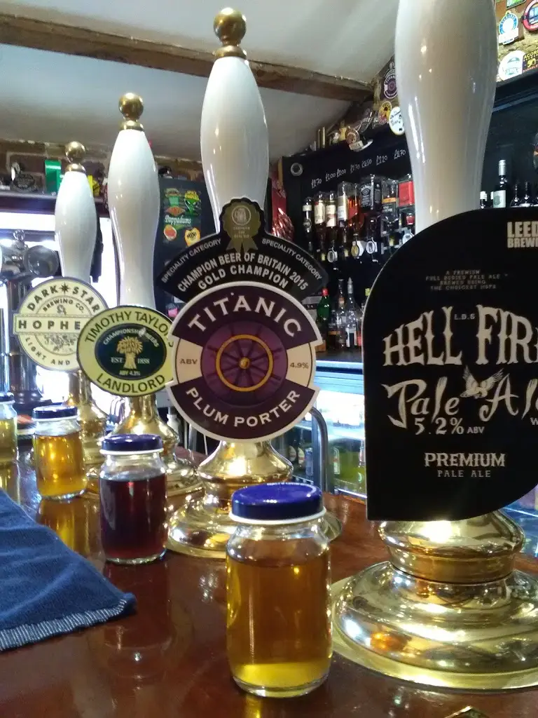 The Leggers Inn_Dewsbury_slider_image_3