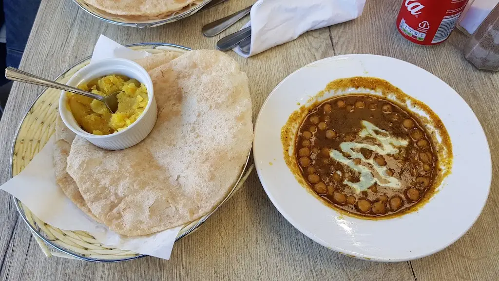 Menu_Yaadgaar Bakeries & Breakfast Dewsbury_Dewsbury_image_5