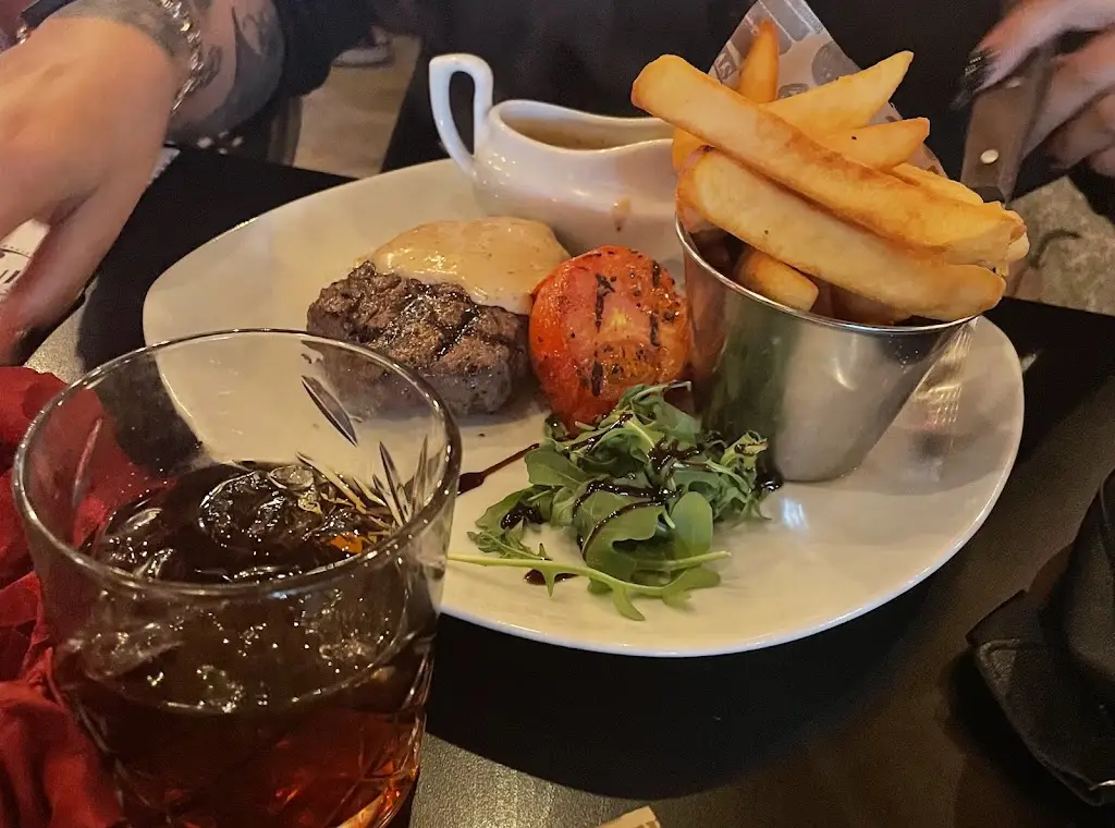 Pam Kaur-Brooks_The Cabinet_Atherton_review