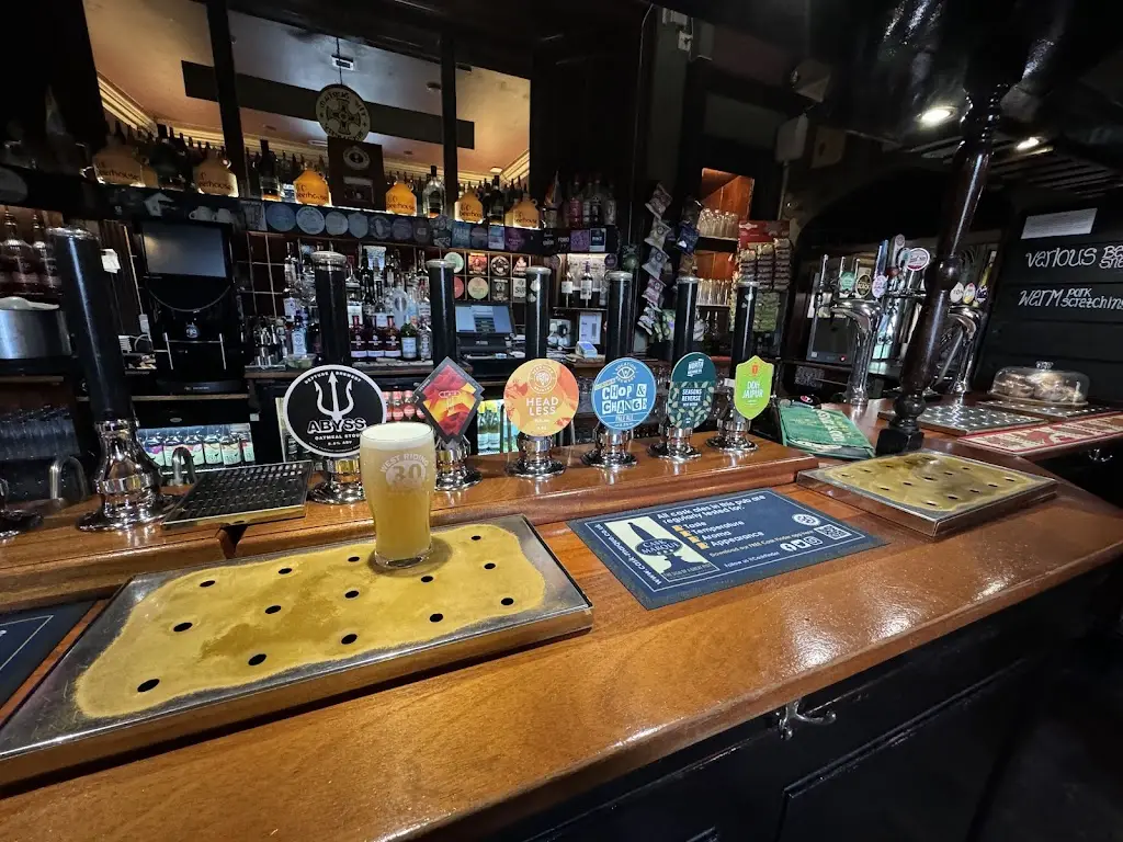 West Riding Refreshment Rooms_Dewsbury_slider_image_1