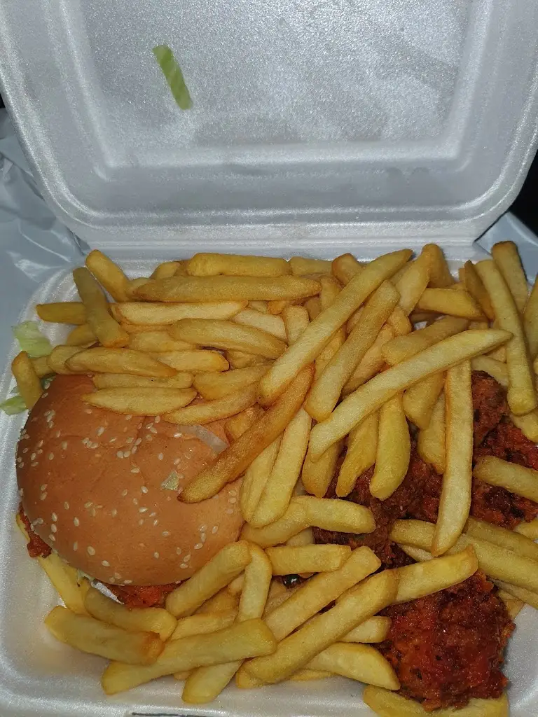 Noor Khan_HFC Dewsbury_Dewsbury_review