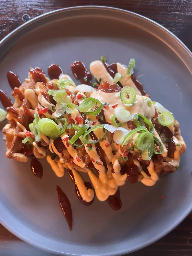 K MBeau_Curiosity_Atherton_review