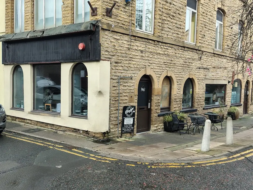 Paul Carter_Cloggs Coffee Shop_Dewsbury_review