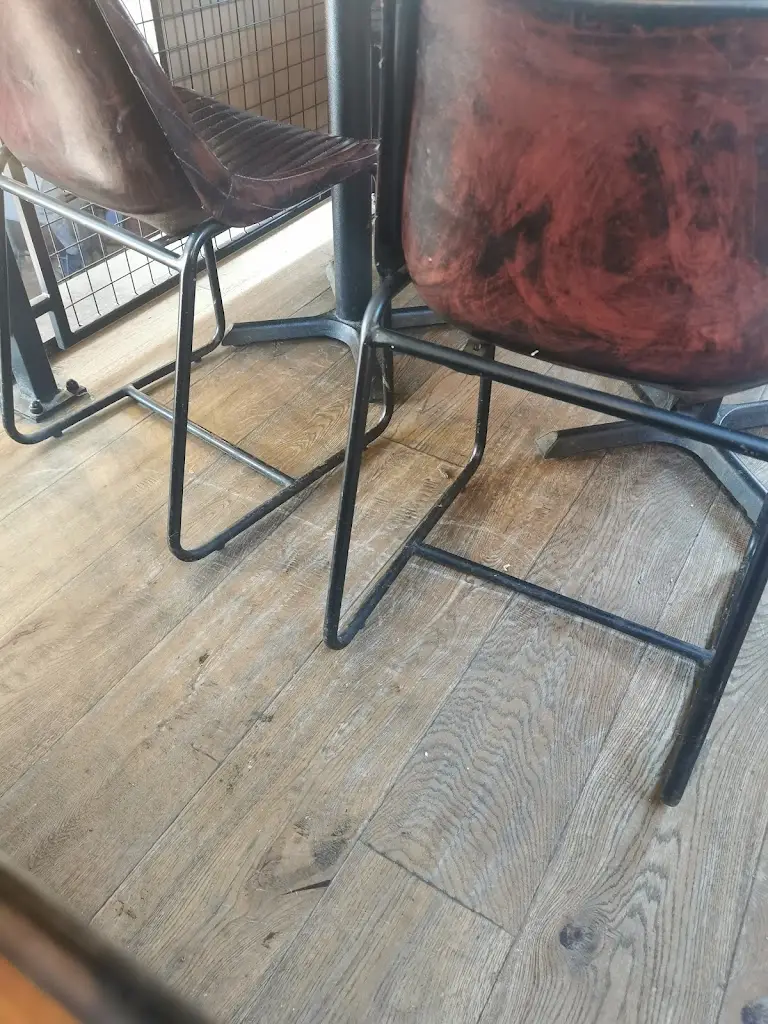 Linda Zarāne_Notsa_Aston-on-Trent_review