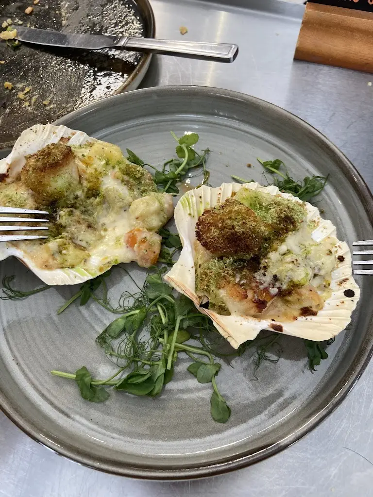 S Esther_Clam & Cork_Doncaster_review