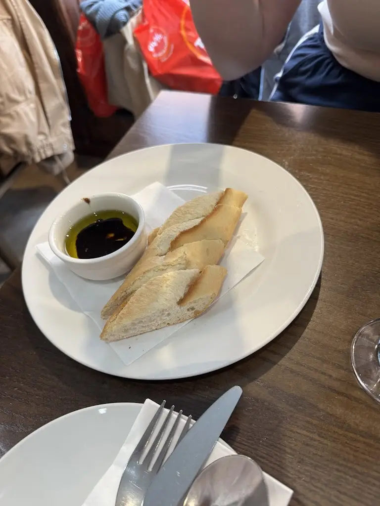 Philip Marshall_Movida Tapas Restaurant_Doncaster_review