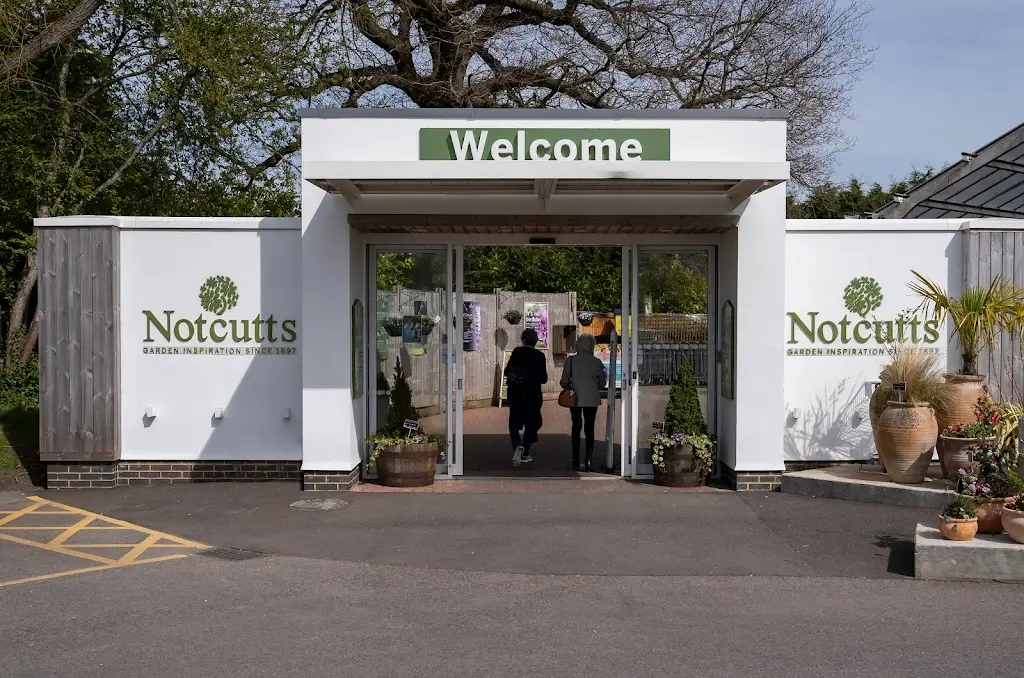 Notcutts Garden Pride_Ditchling_slider_image_3