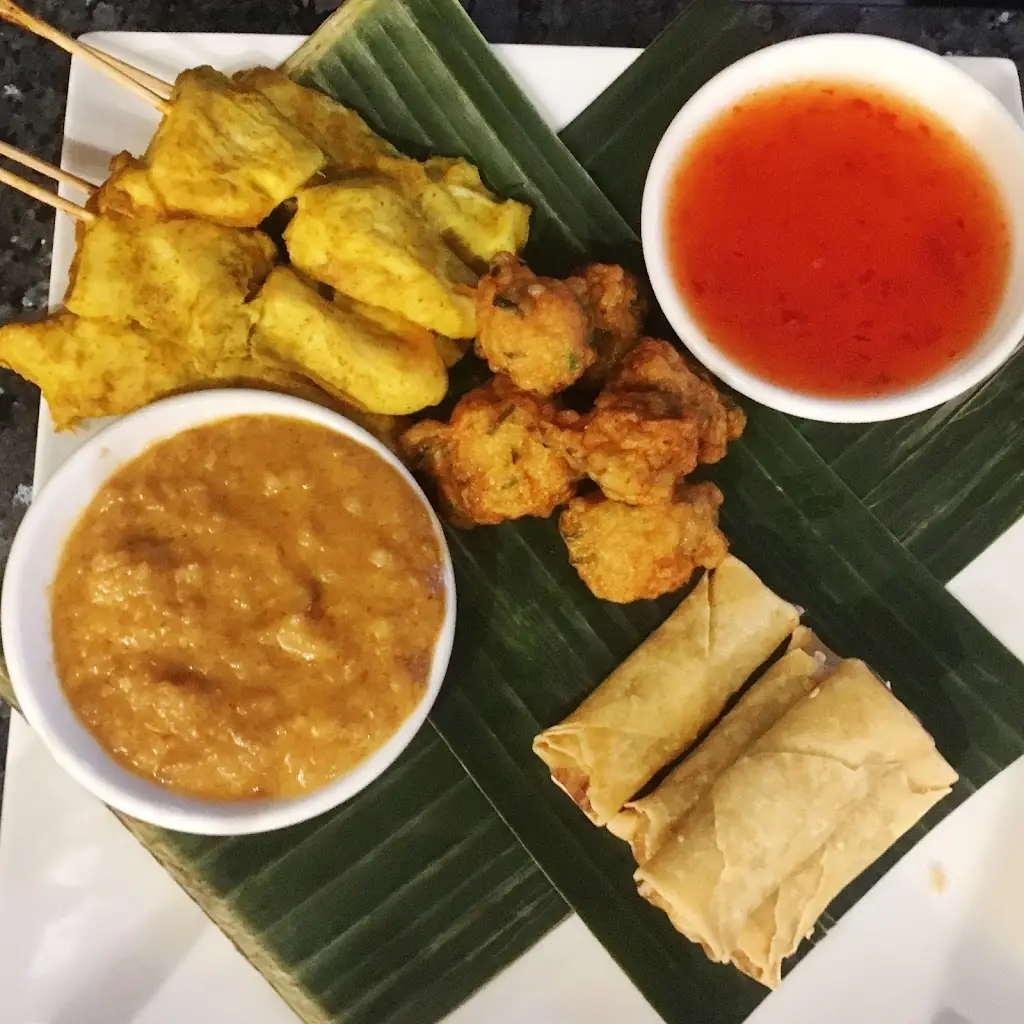 Tiny Thai_Ditchling_slider_image_3